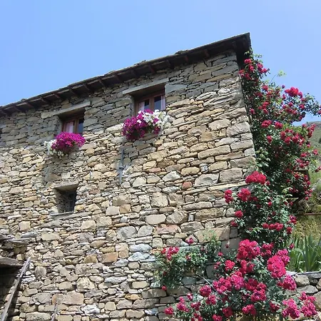 Agriturismo La Fontana Dell'olmo Landhaus Molini di Triora